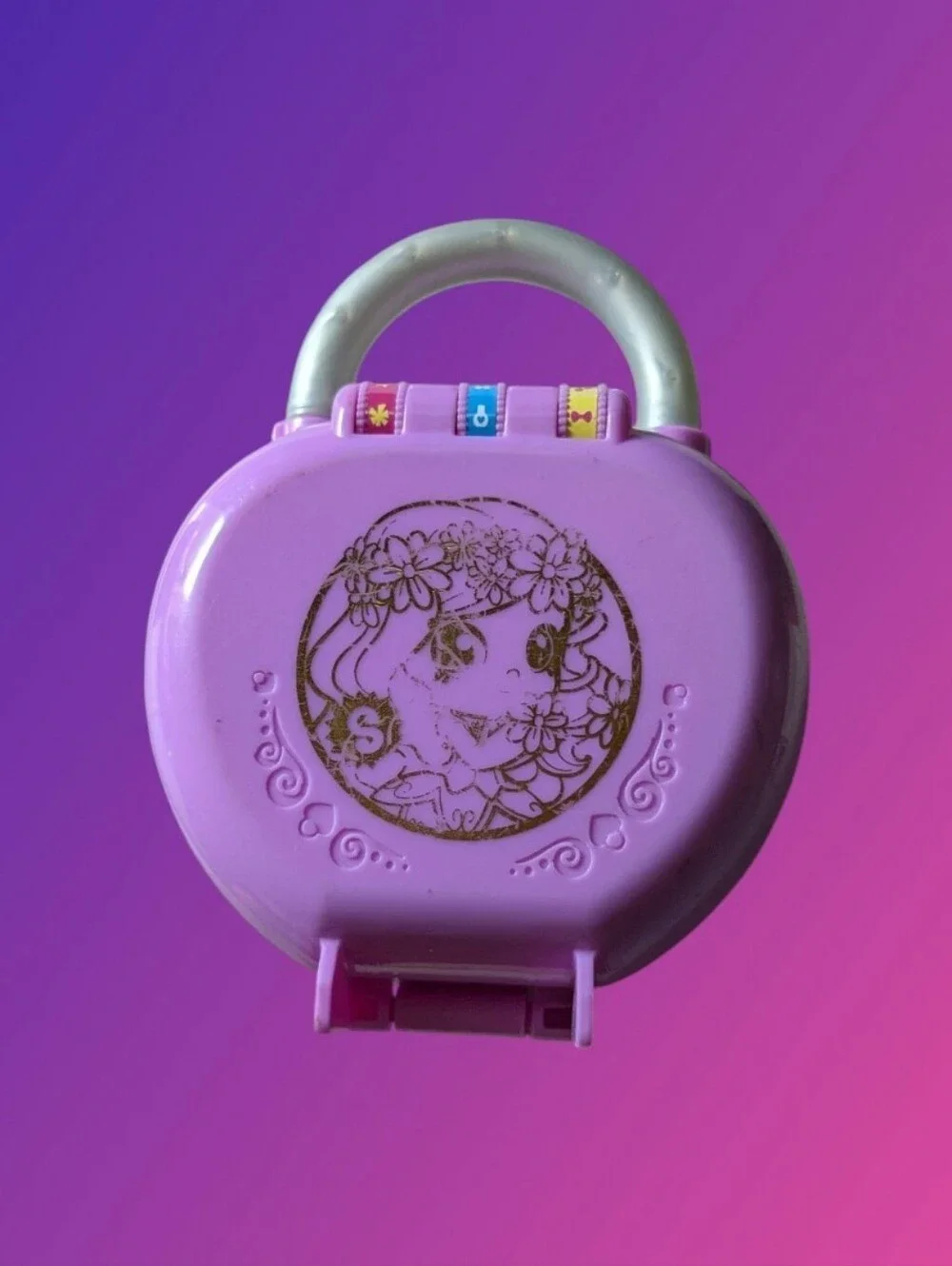 Shopkins Lil Secrets Pretty Petals Flower Shop Locket lock combination.